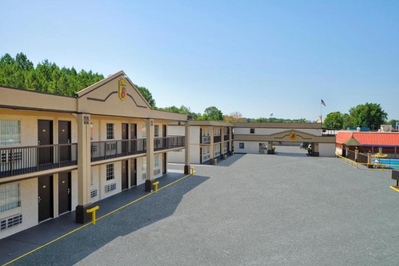 Super 8 By Wyndham Monticello Ar Motel Eksteriør bilde