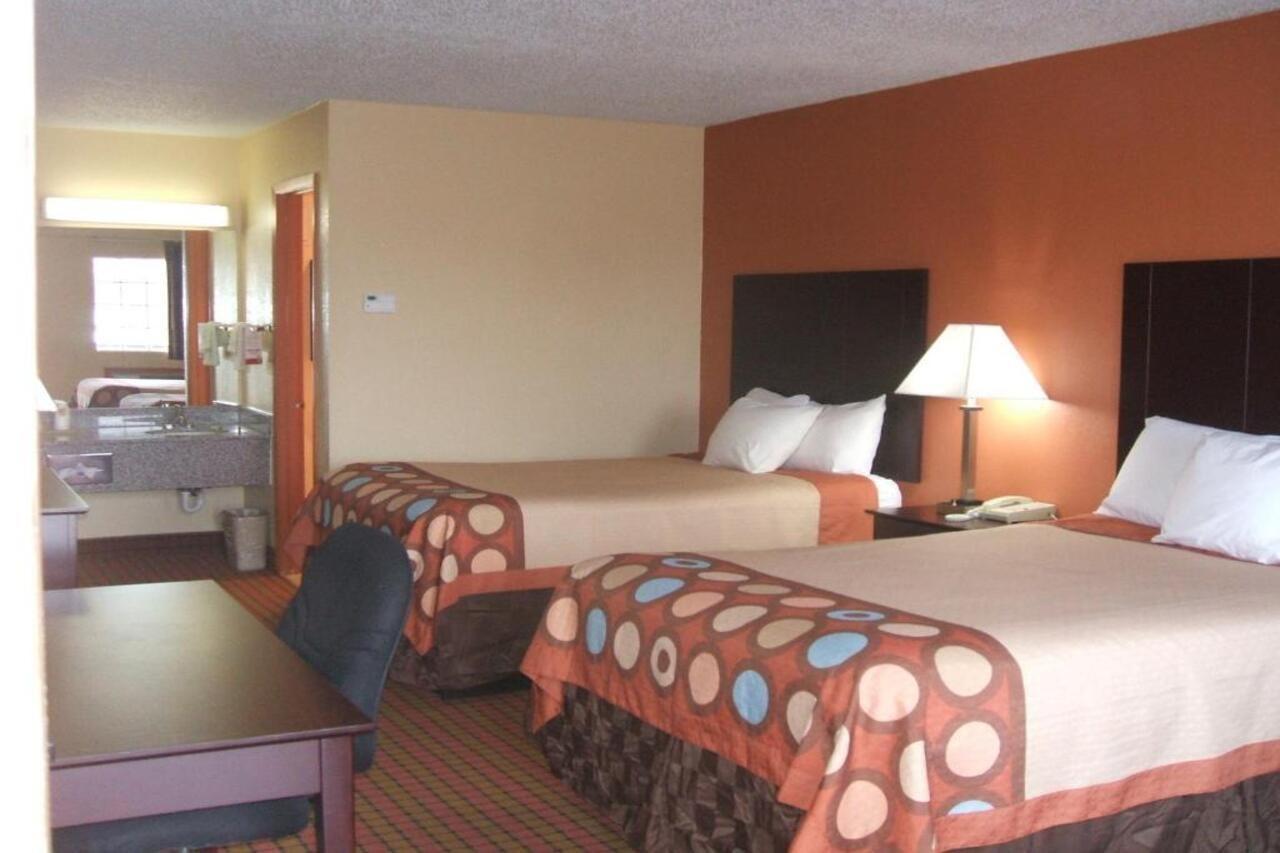 Super 8 By Wyndham Monticello Ar Motel Eksteriør bilde