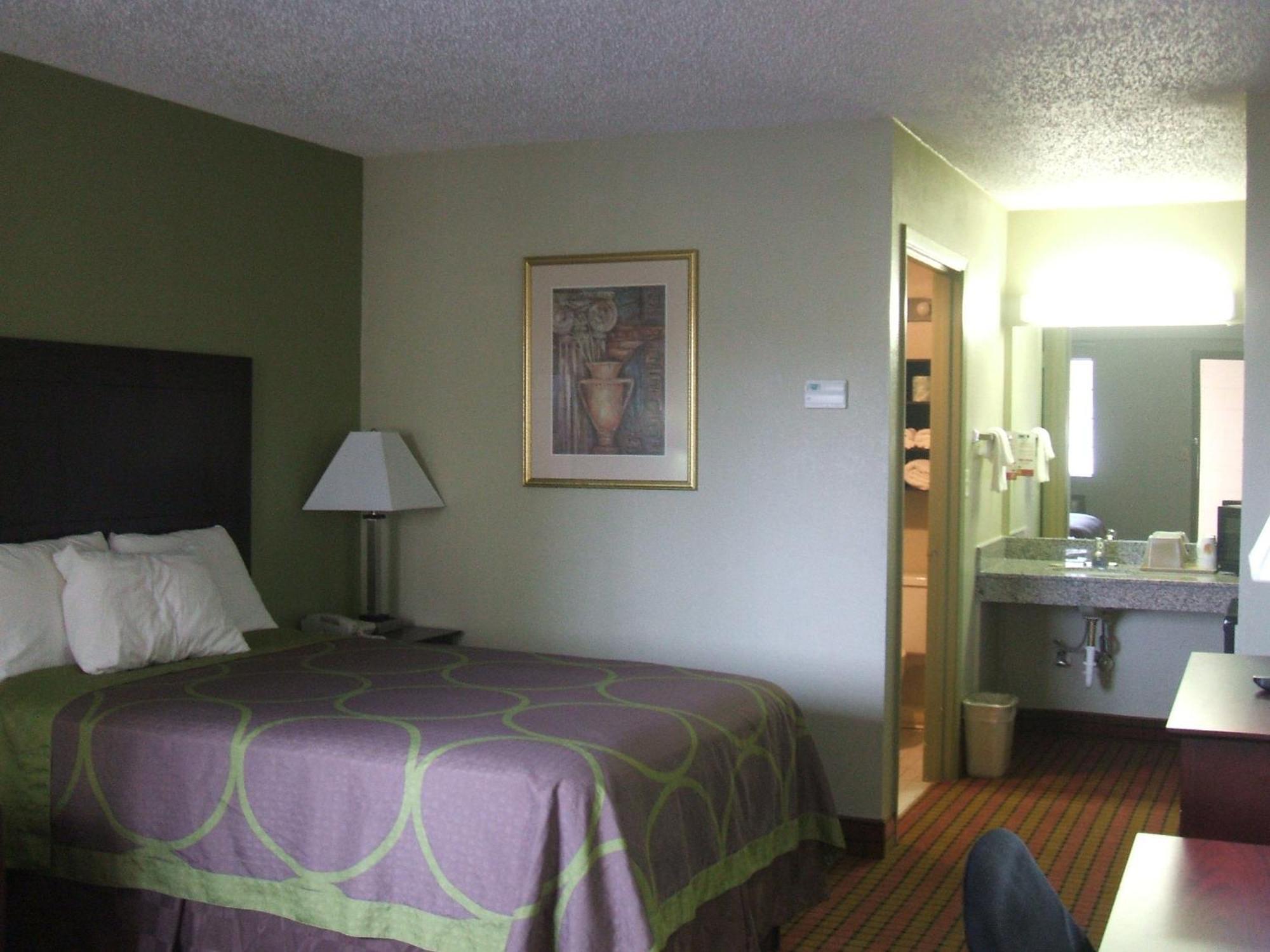 Super 8 By Wyndham Monticello Ar Motel Eksteriør bilde